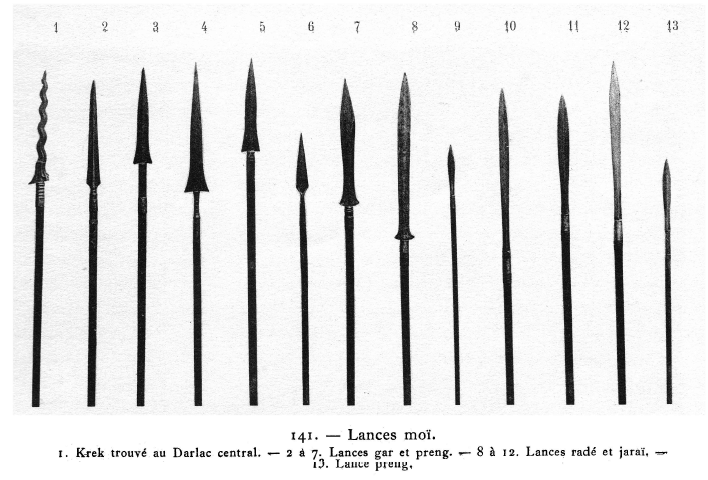 Moï weapons